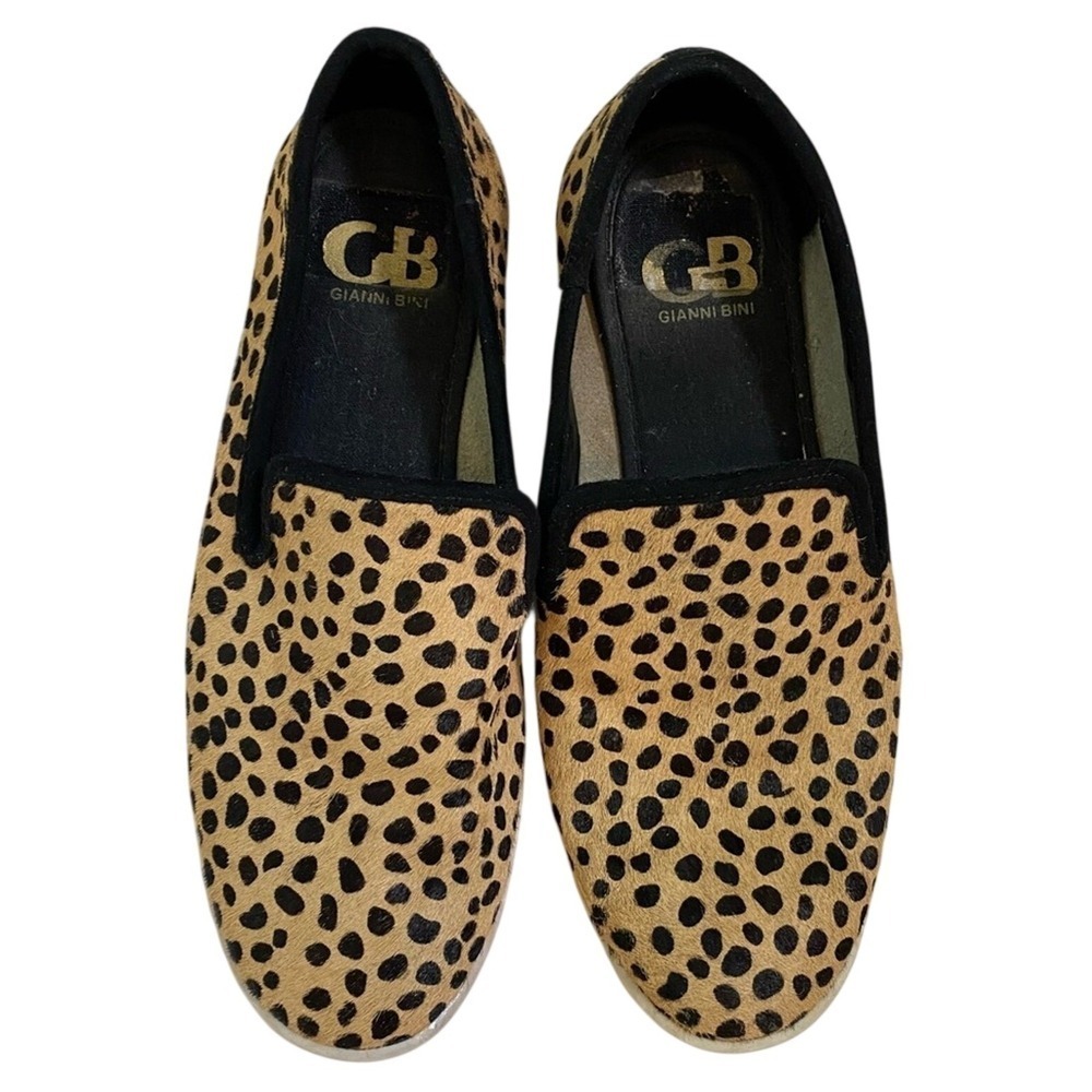 Gianni Bini Women's Calf Hair Campin-Out Sneakers Size 6 Leopard Cheetah Loafers